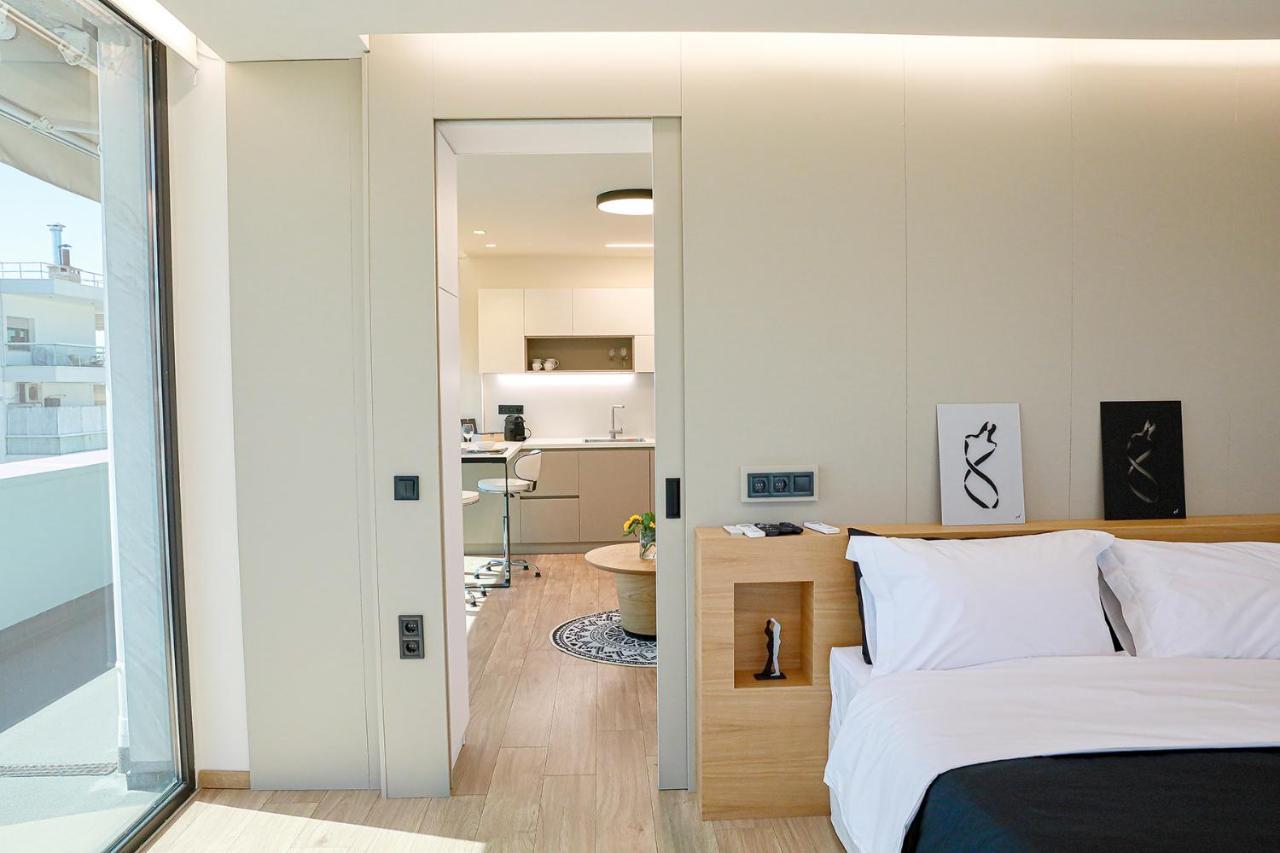 The First Key Luxury & Small Apartment In The Center Of Xanthi Esterno foto