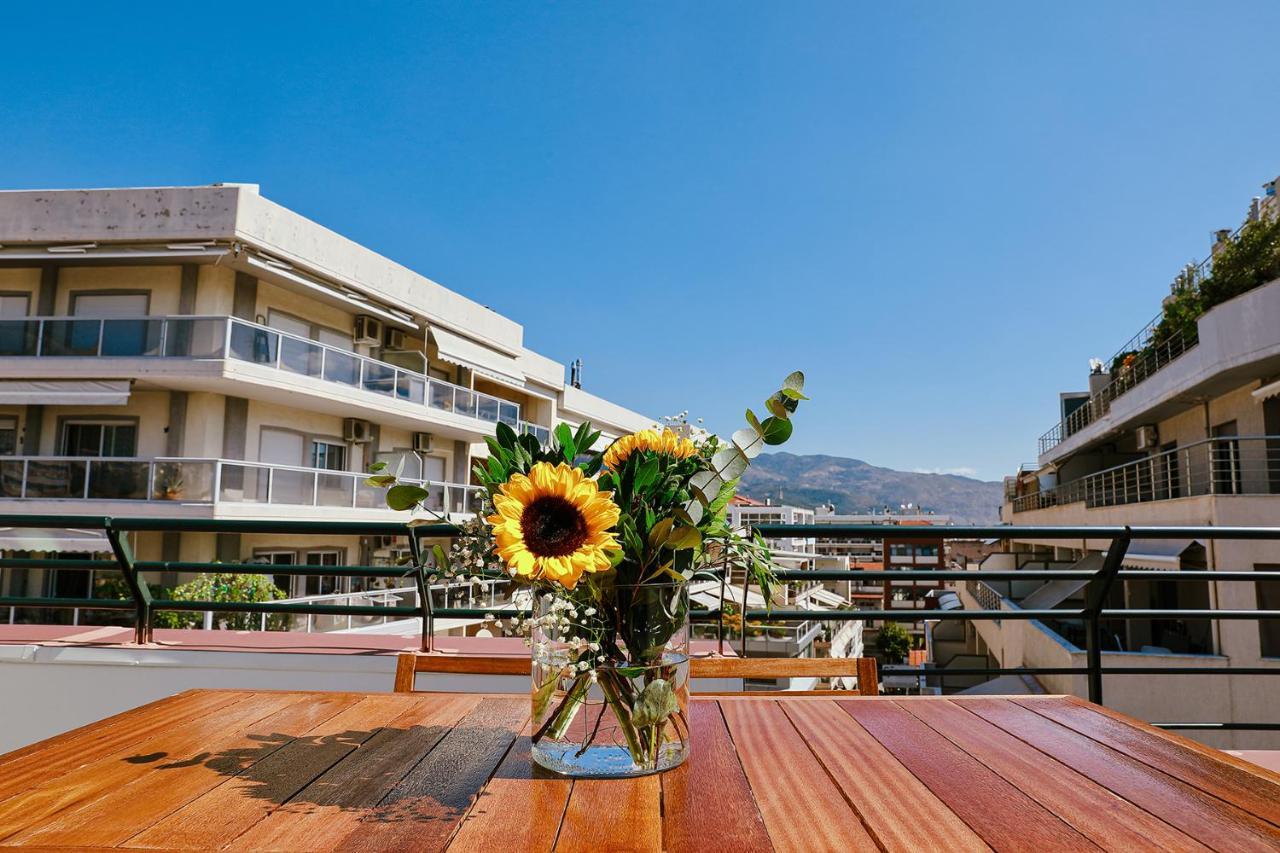 The First Key Luxury & Small Apartment In The Center Of Xanthi Esterno foto